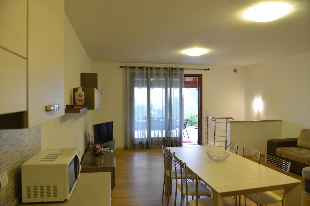 Residence Boschetti Manerba del Garda Pokój zdjęcie